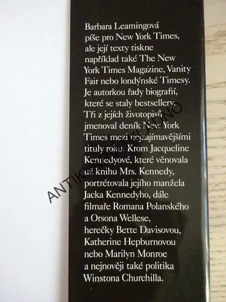 NEZNÁMÝ PŘÍBĚH, JACQUELINE BOUVIEROVÁ KENNEDYOVÁ ONASSISOVÁ, BARBARA LEAMINGOVÁ, **an