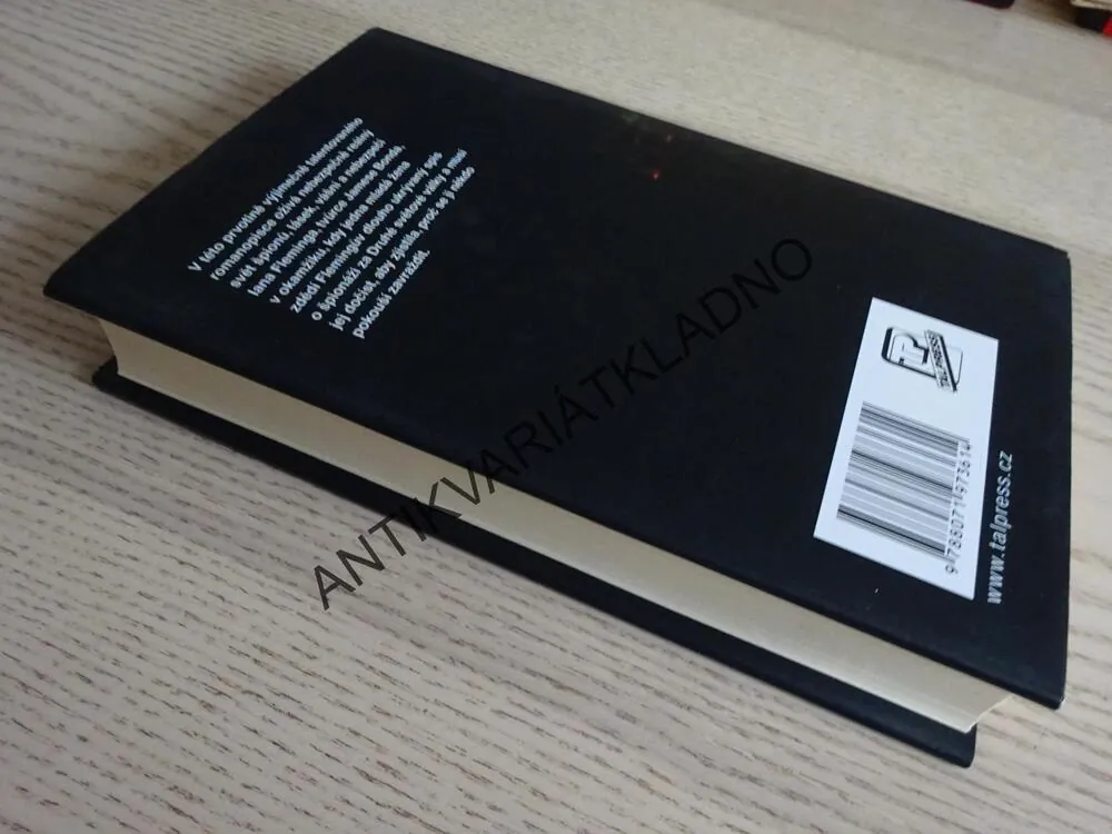 V TAJNÉ SLUŽBĚ, MITCH SILVER, **an