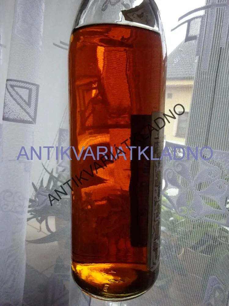 MÁTRA, CLUB BRANDY 0,7L , MAĎARSKO, CCA ZE 60-70.LET