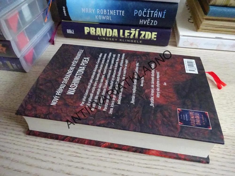 ČERNÉ LÉTO, M. W. CRAVEN, **an