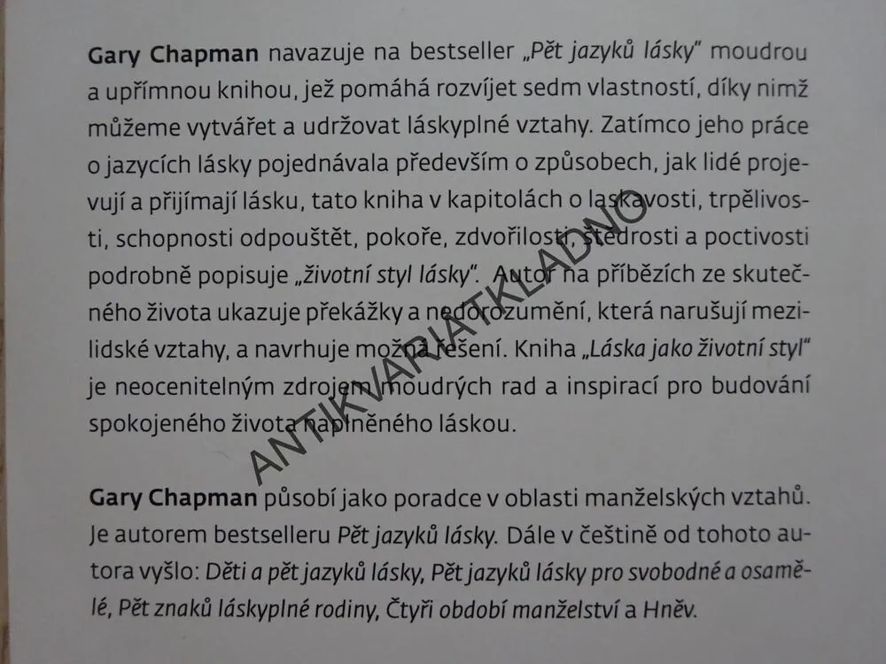LÁSKA, GARY CHAPMAN, **an