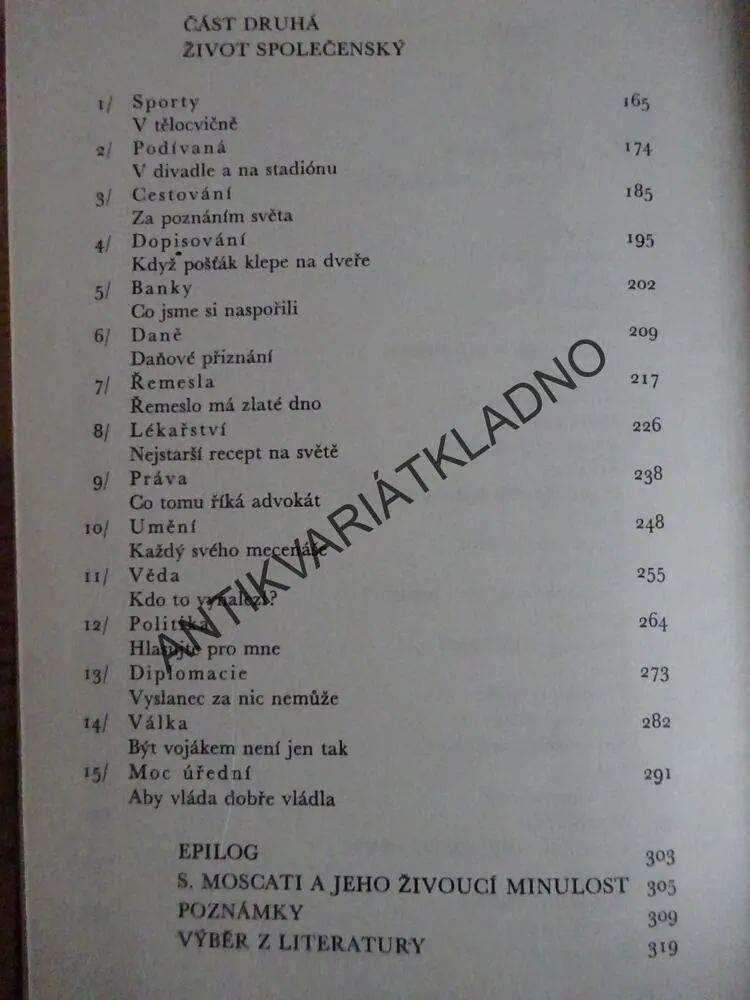 ŽIVOUCÍ MINULOST, SABATINO MOSCATI, **an