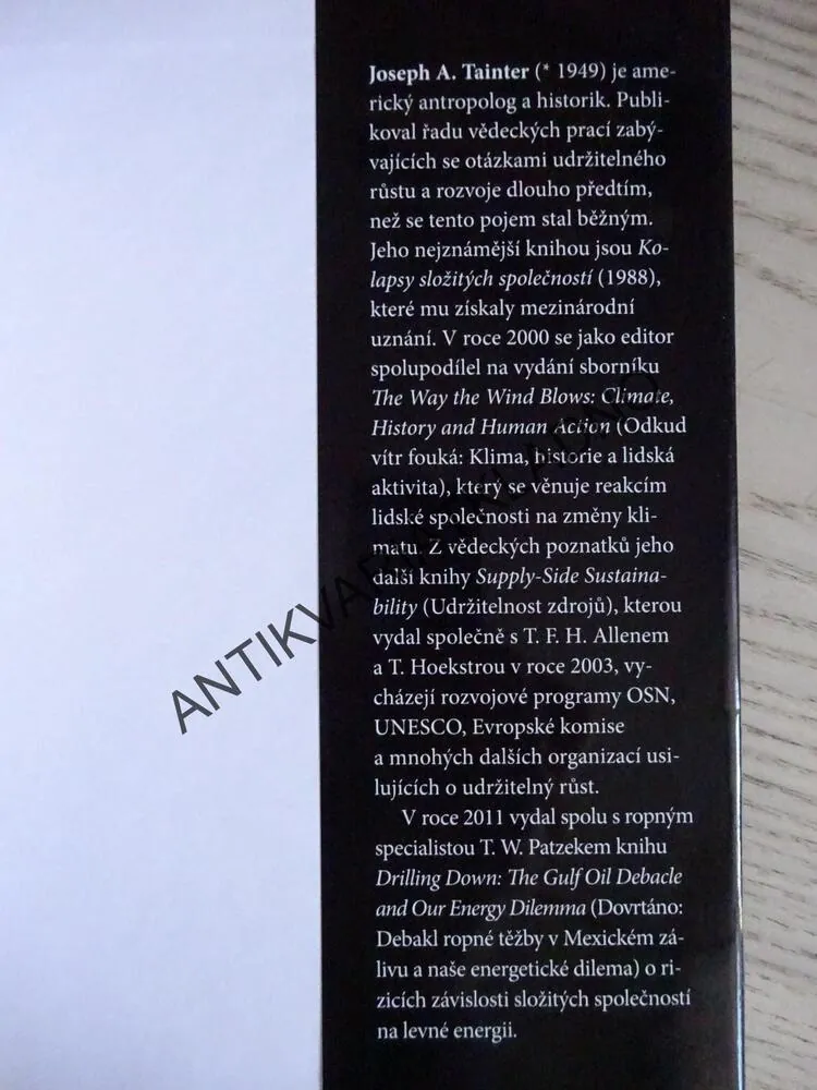 KOLAPSY SLOŽITÝCH SPOLEČNOSTÍ, JOSEPH A. TAINTER, **an