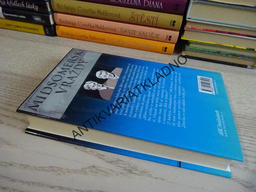 MIDSOMERSKÉ VRAŽDY, PSÁNO KRVÍ, CAROLINE GRAHAMOVÁ, **an