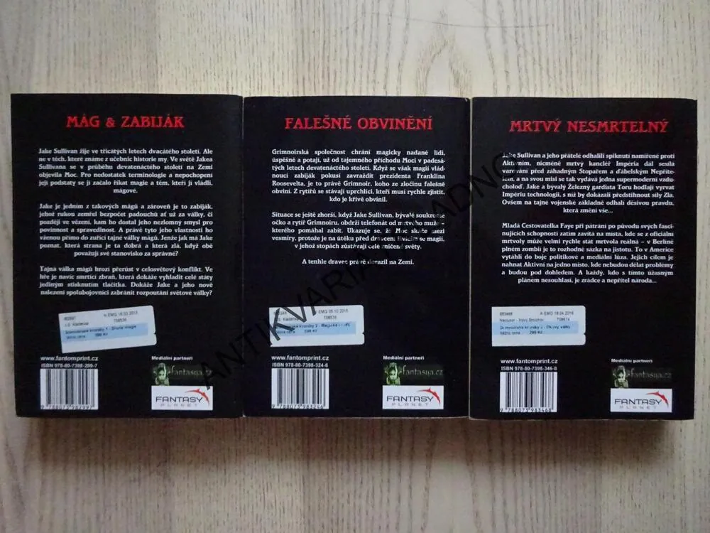 GRIMNOIRSKÉ KRONIKY, 1-3, LARRY CORREIA, **an