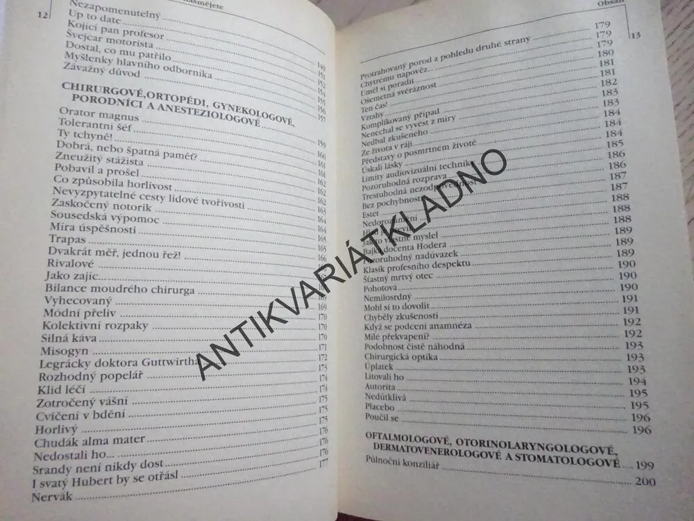 SVĚŘTE SE ODBORNÍKOVI... TO SE NASMĚJETE!, PETR BARTŮNĚK, VLADIMÍR JIRÁNEK, **an