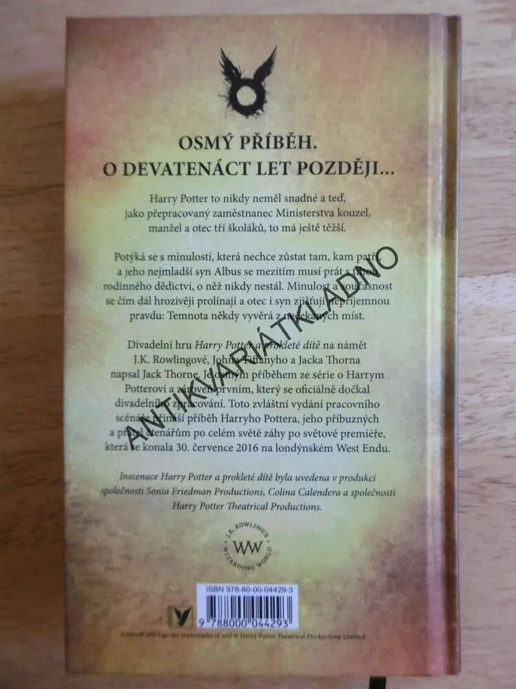 HARRY POTTER A PROKLETÉ DÍTĚ, J.K. ROWLINGOVÁ, **an