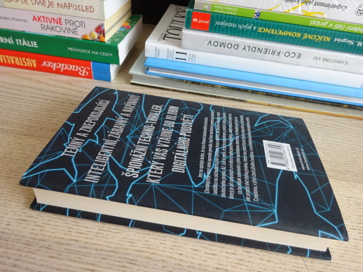 TOHLE JE GOMORA, TOM CHATFIELD, **an