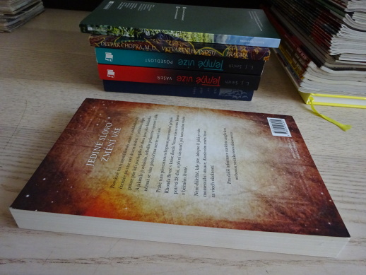 SECRET KOUZLO, RHONDA BYRNE, **an