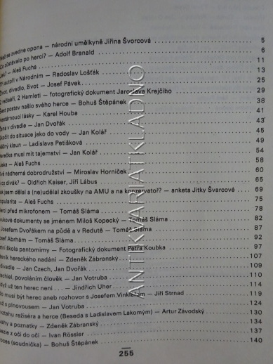 NEŽ SE ZVEDNE OPONA, **an