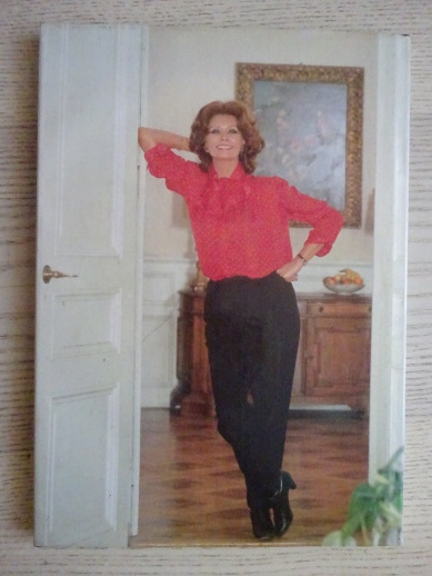 SOPHIA LOREN, ŽENA A KRÁSA, **an
