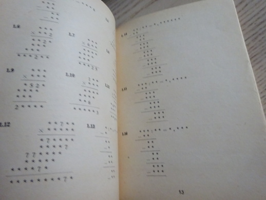 HLAVOLAMY, L. P. MOČALOV, **an