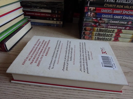 LEVÁ STRANA SVĚTA, LISA GENOVA, **an