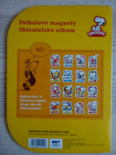SNOOPY, FOTBAL, 16x MAGNETKA