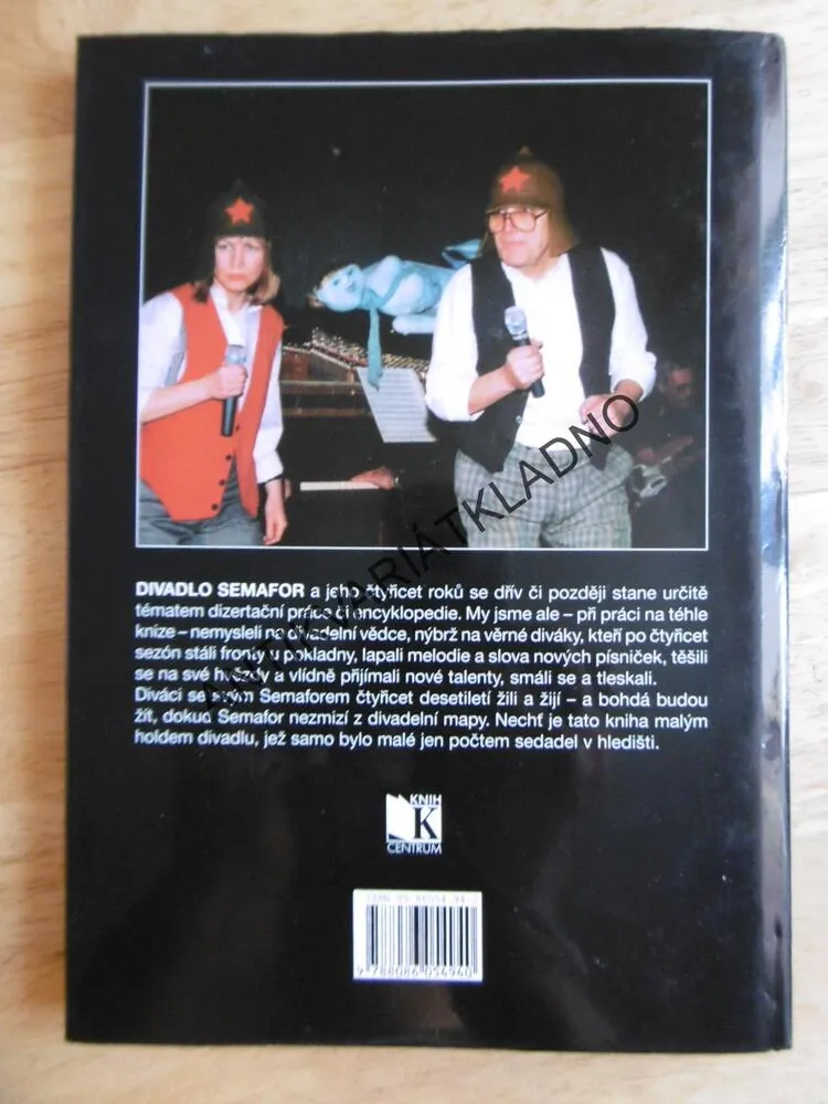SEMAFOR, 40 NEZAPOMENUTELNÝCH LET, JAN J. VANĚK, **an