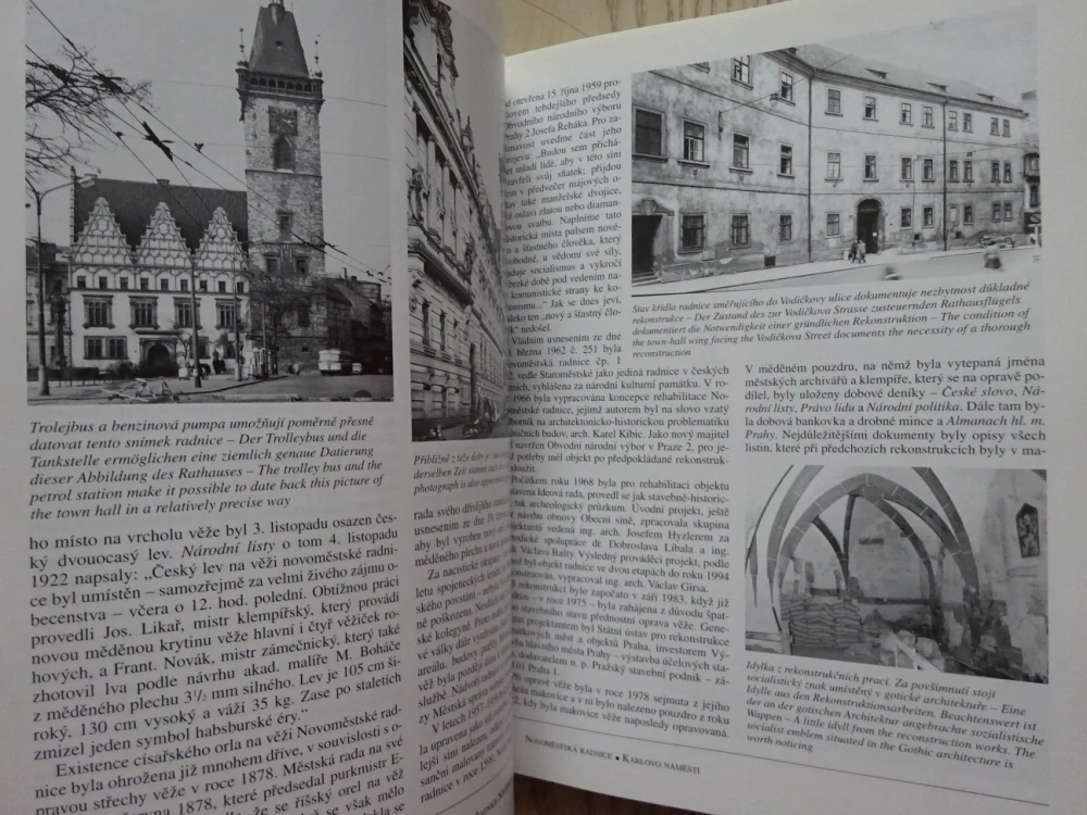 NOVOMĚSTSKÁ RADNICE, KARLOVO NÁMĚSTÍ, JOSEF HRUBEŠ, PRAHA, **an