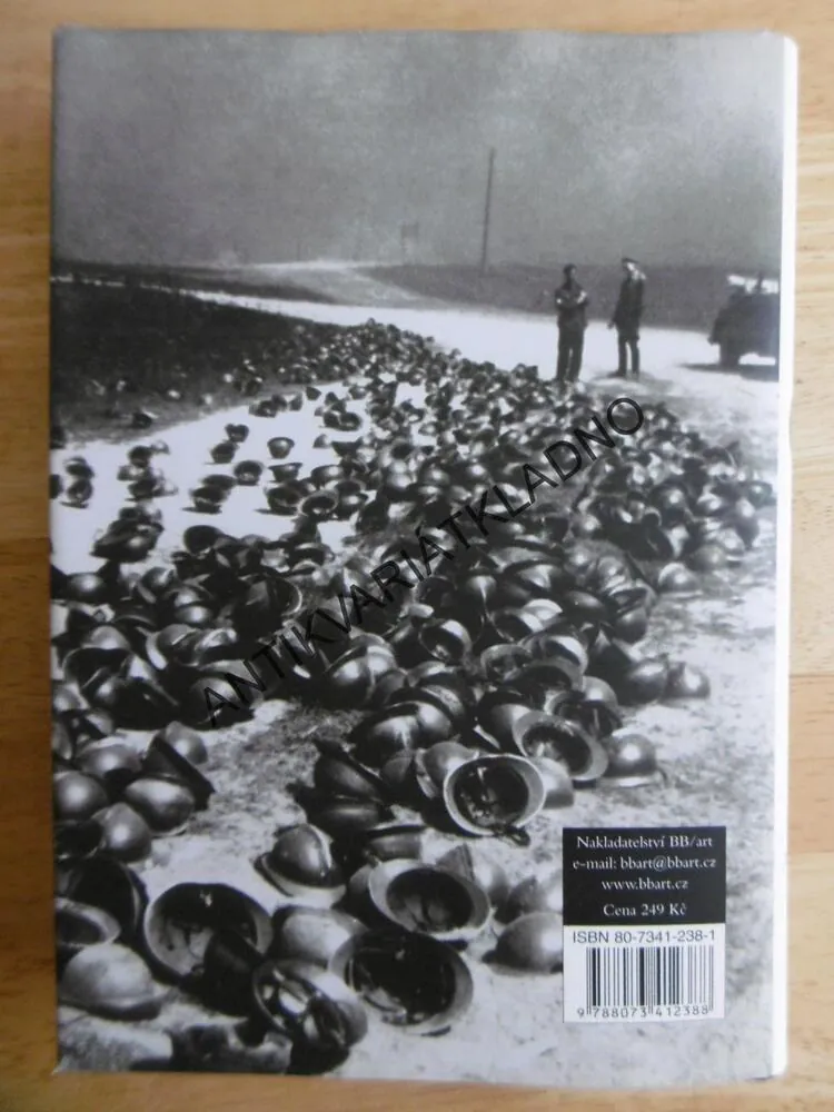 PÁD FRANCIE, NACISTICKÁ INVAZE 1940, JULIAN JACKSON