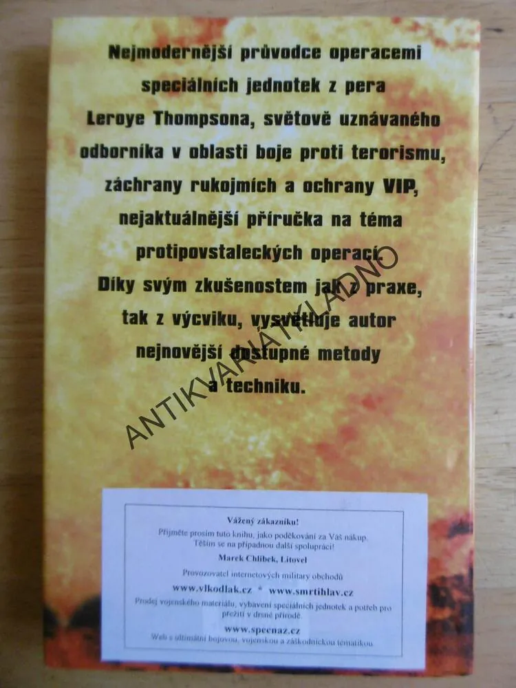 MANUÁL PRO BOJ S TERORISTY, LEROY THOMSON