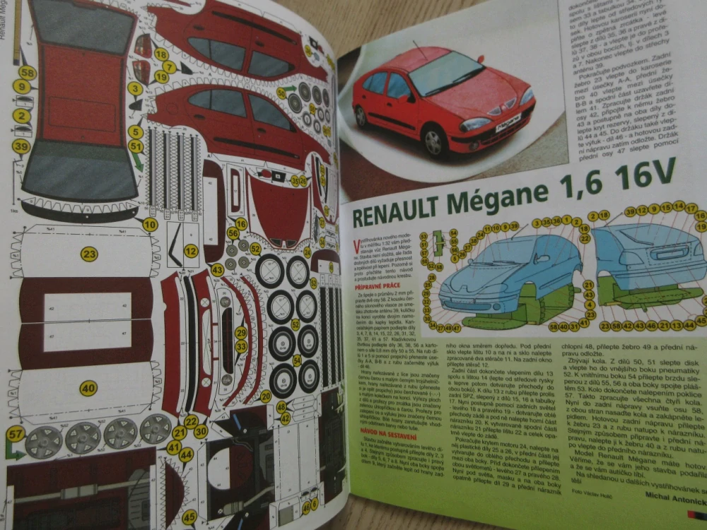 ABC, 10/2002, KOMPLETNÍ DÉČKA, RENAULT, LETADLO CAMEL