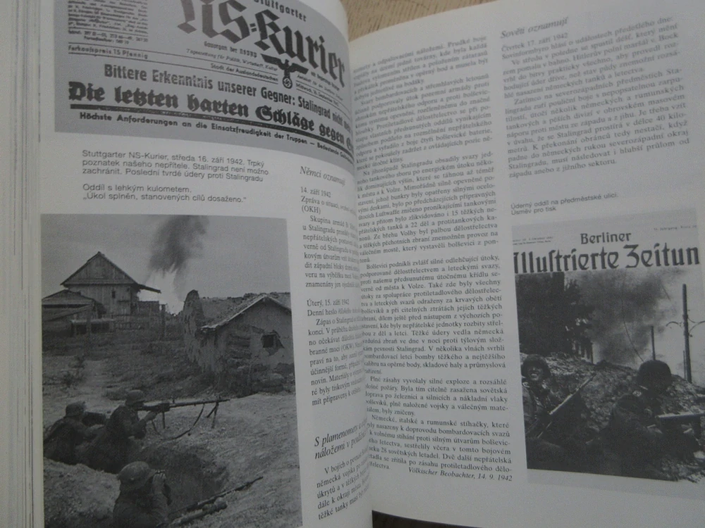 STALINGRAD, VÁLKA, JANUSZ PIEKALKIEWICZ, **an