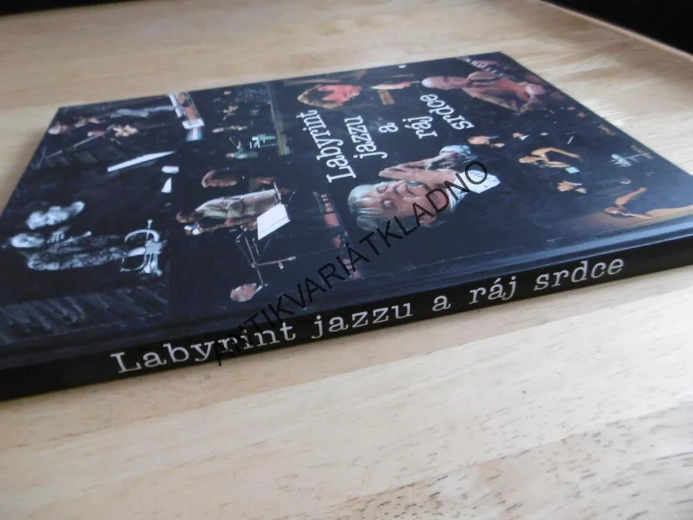 LABYRINT JAZZU A RÁJ SRDCE, HUDBA JAZZ