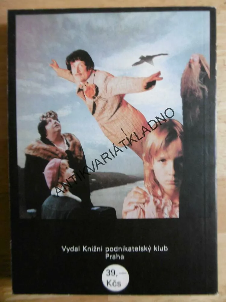 MALÝ MUŽ A VELKÁ ŽENA ANEB VLAK DĚTSTVÍ A NADĚJE, VĚRA SLÁDKOVÁ, FOTO FILM, **am