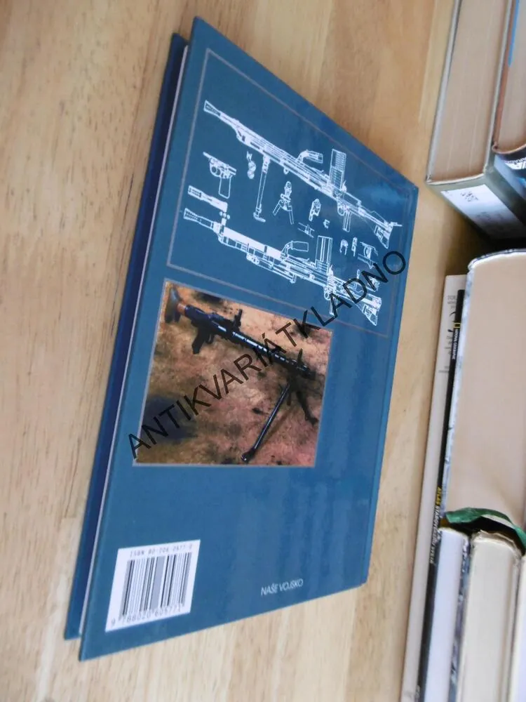 CESTOVÁNÍ ZA ZBRANĚMI, LUBOMÍR POPELÍNSKÝ, **an