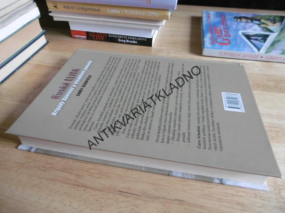 RUSKÁ ELITA, BRIGÁDY SPECNAZ A VÝSADKOVÉ JEDNOTKY, CAREY SCHOFIELD, **an
