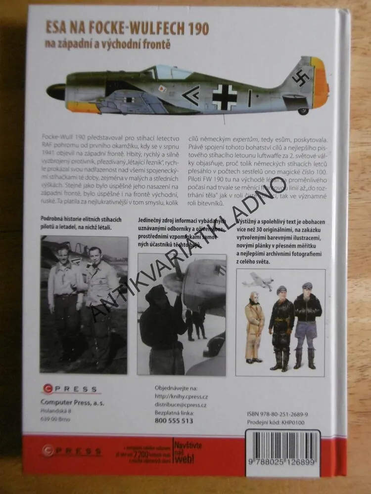 ESA NA FOCKE-WULFECH 190 NA ZÁPADNÍ A VÝCHODNÍ FRONTĚ, JOHN WEAL, **an