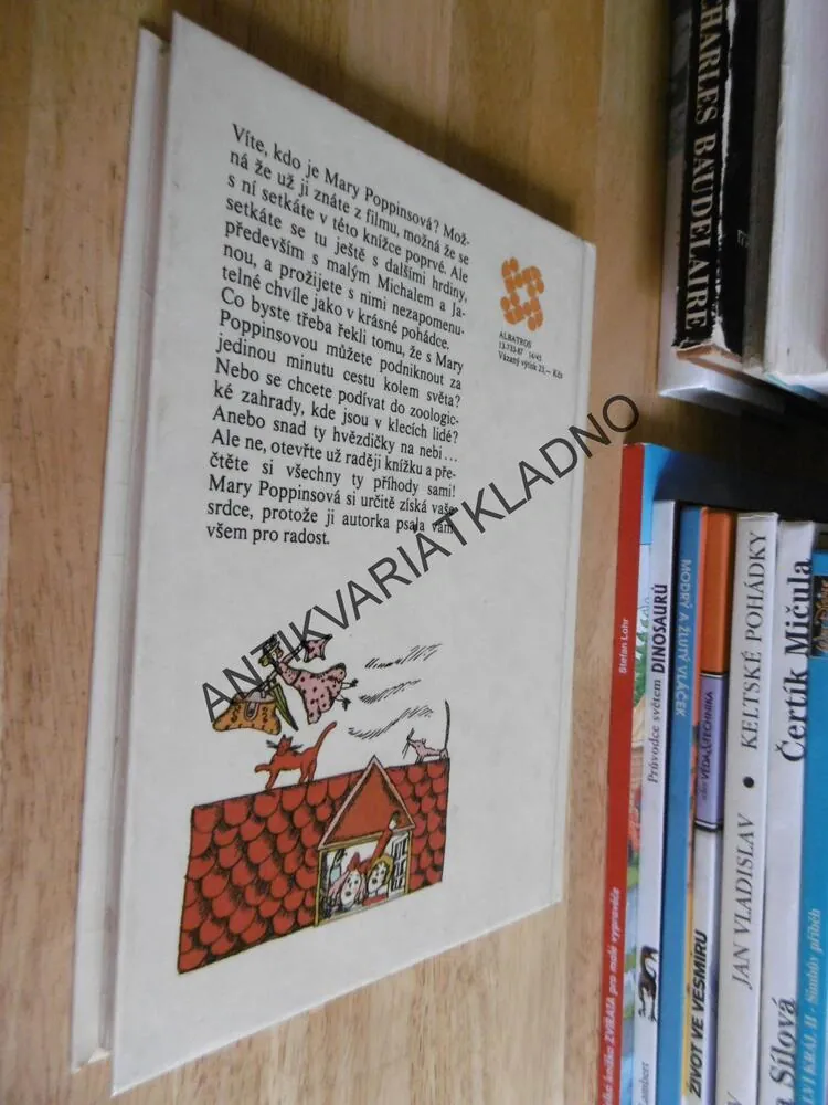 MARY POPPINSOVÁ, P.L. TRAVERSOVÁ, ŠALOMOUNOVÁ, **an
