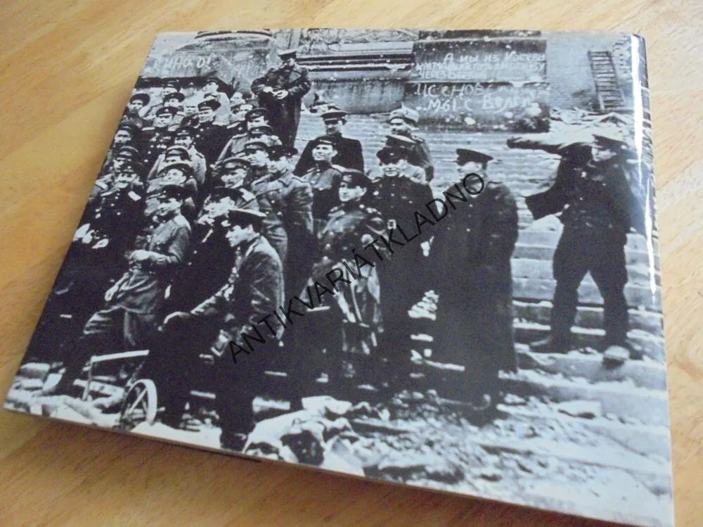 FOTOGRAFOVALI VÁLKU, SOVĚTSKÁ VÁLEČNÁ REPORTÁŽ,MRÁZKOVÁ,REMEŠ, **an