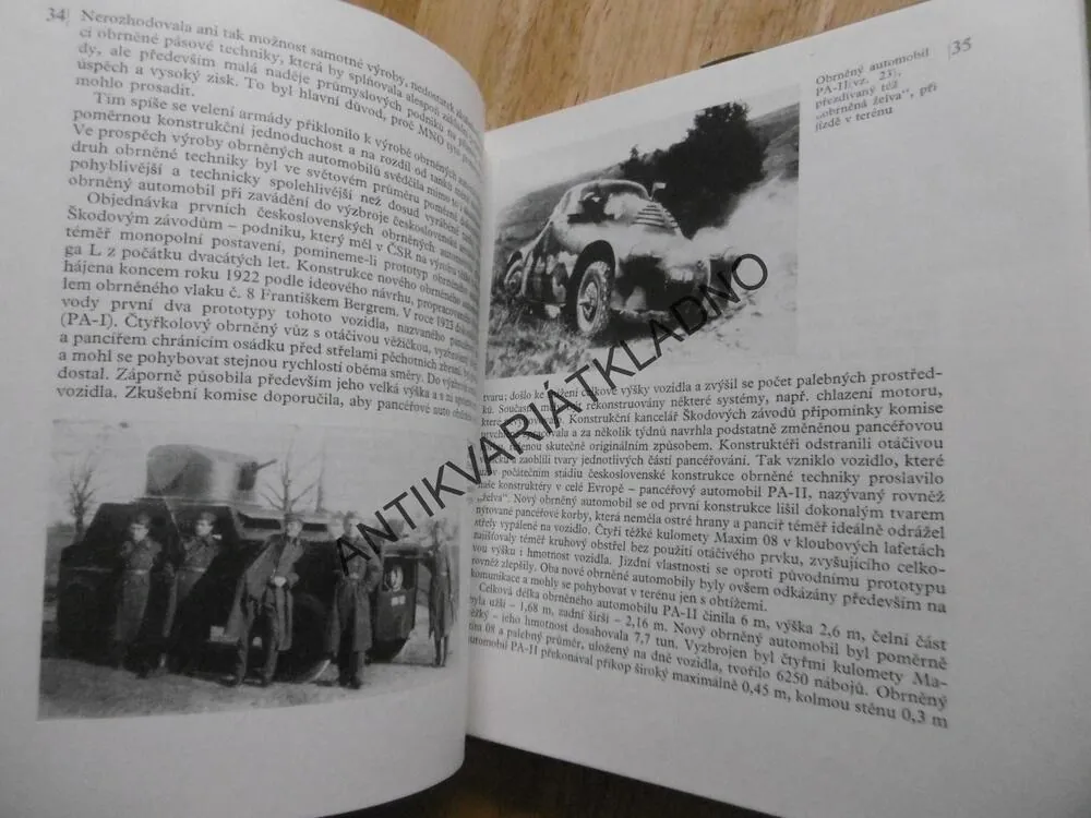 ČESKOSLOVENSKÉ TANKY A TANKISTÉ, OTA HOLUB, **an