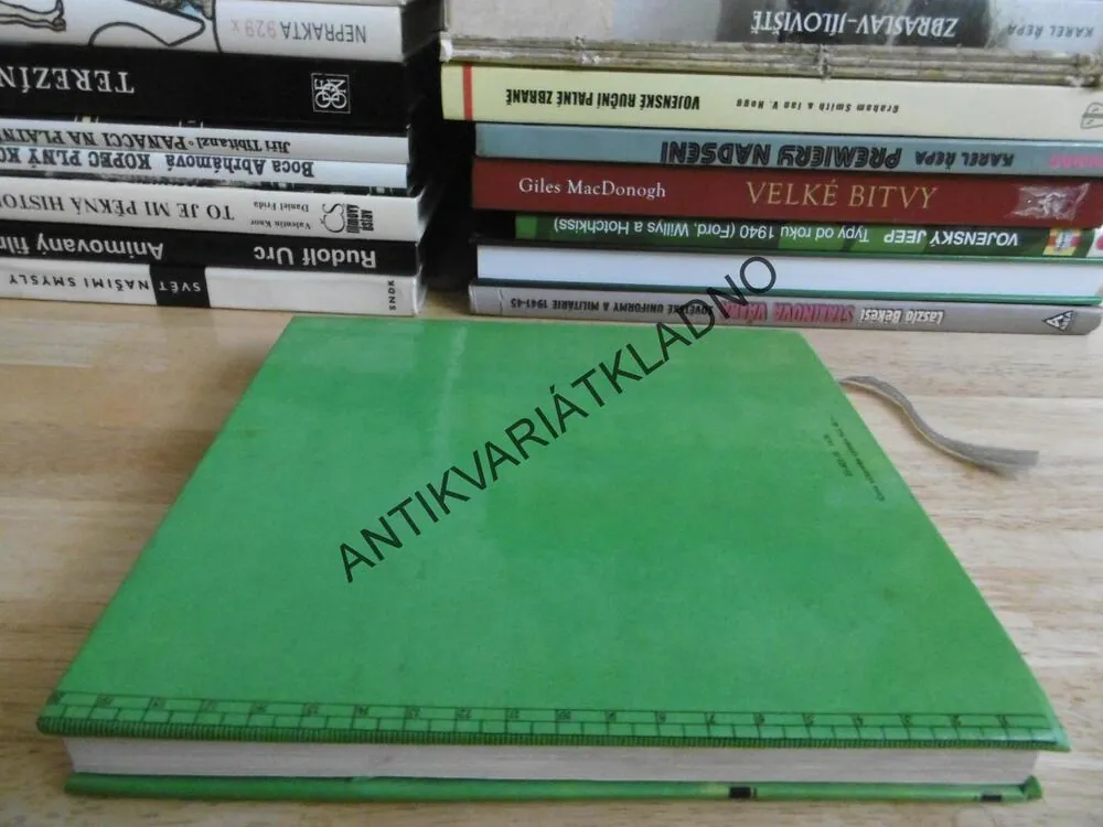 ENCYKLOPEDIE TÁBORNÍKA, MIRKO VOSÁTKA, **an