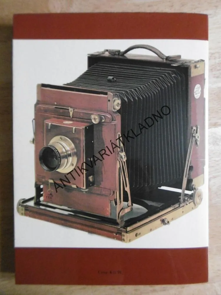 KAMERY OBSKURY FOTOGRAFICKÉ PŘÍSTROJE Z LET 1841-1940, **an
