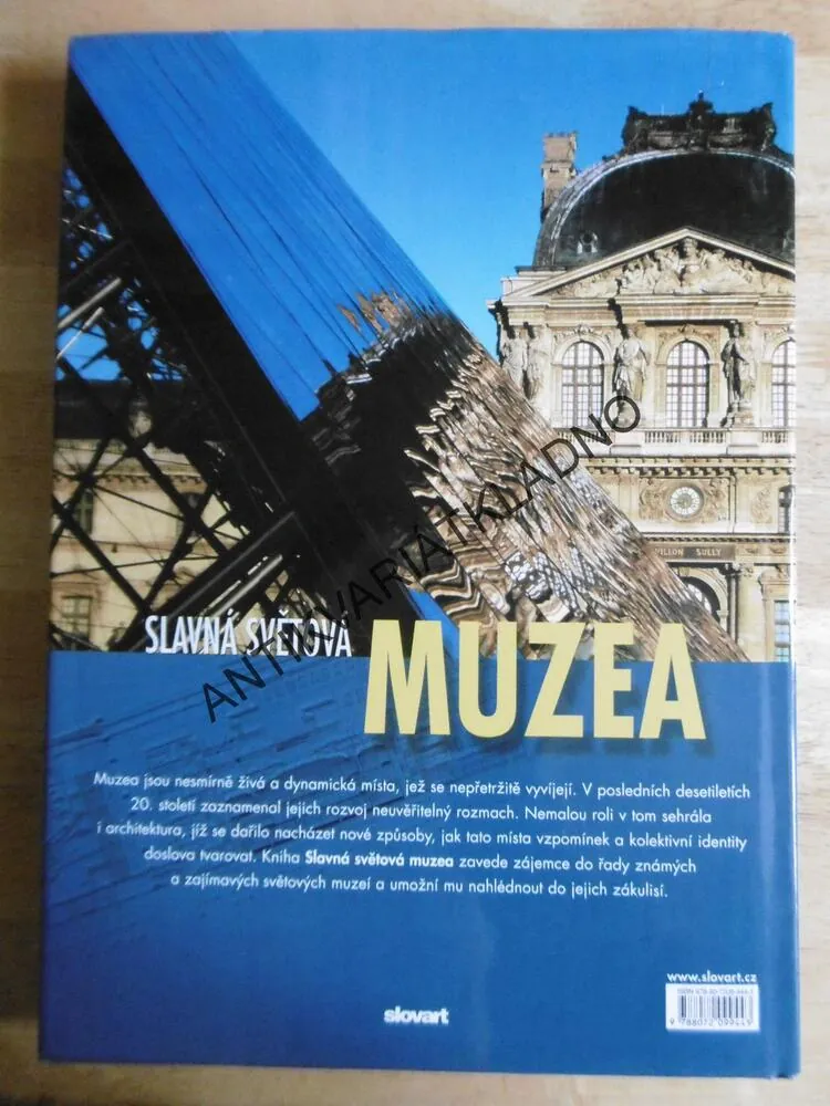 SLAVNÁ SVĚTOVÁ MUZEA, GIULIA CAMINOVÁ, **an