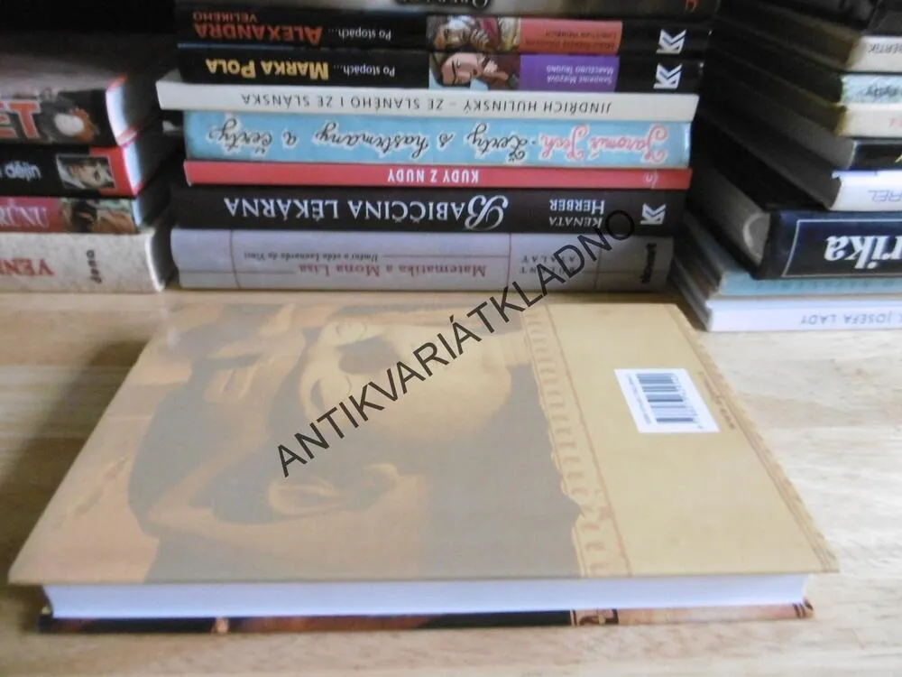 TAJEMSTVÍ CHRÁMŮ, PYRAMID A HIEROGLYFŮ, BARBARA MERTZ, **an