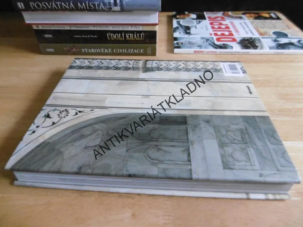 MISTROVSKÁ DÍLA SVĚTOVÉ ARCHITEKTURY, WILL PRYCE, ARCHITEKTURA, **an