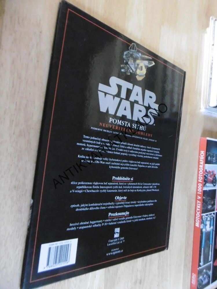 STAR WARS, POMSTA SITHŮ, NEUVĚŘITELNÉ POHLEDY, **an