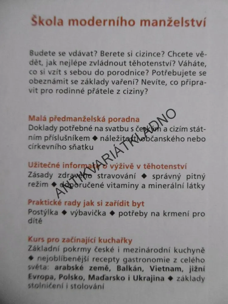 MANŽELSKÁ TŘEŠNIČKA NA DORTU, DAGMAR HAJDUČÍKOVÁ,**an