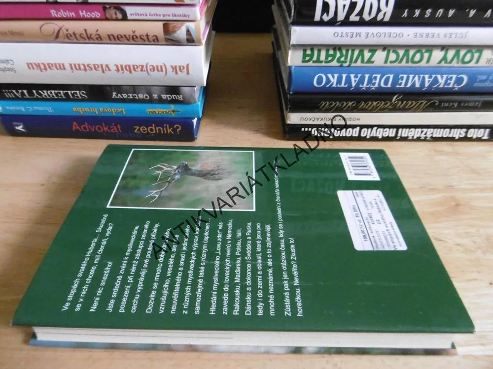 VE STOPÁCH SVATÉHO HUBERTA A JINÉ LOVECKÉ PŘÍBĚHY, **an