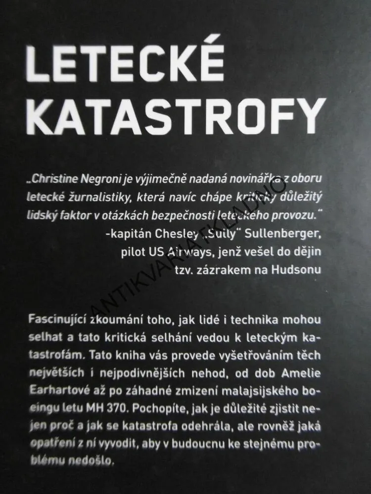 LETECKÉ KATASTROFY, CHRISTINE NEGRONI, **an