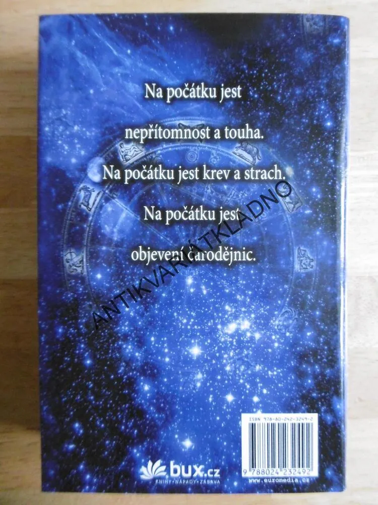 ČAS ČARODĚJNIC, DEBORAH HARKNESSOVÁ, **an