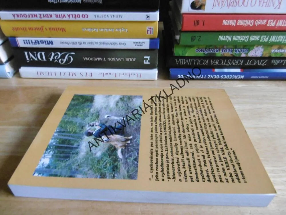 PŘIROZENÁ KOMUNIKACE A ŽIVOT SE PSY, VIKTOR DOSTÁL, **an