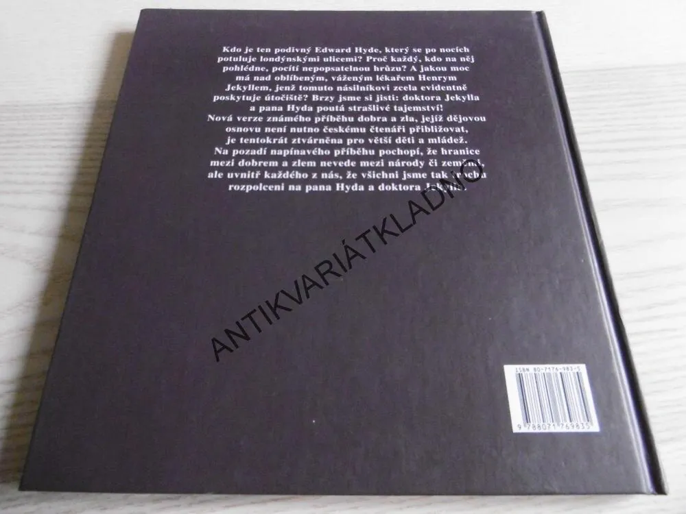 DR. JEKYLL A PAN HYDE, ROBERT LOUIS STEVENSON, **an