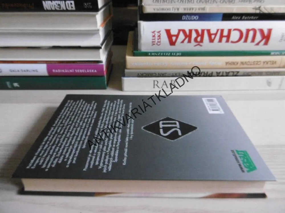NACISTICKÉ TAJNÉ SLUŽBY, EDMUND L. BLANDFORD, **an