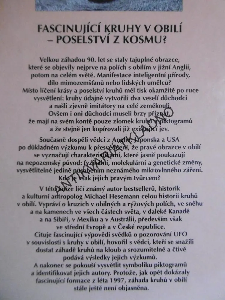 ZÁHADNÉ KRUHY V OBILÍ, HESEMANN, TÓTHOVÁ, **an