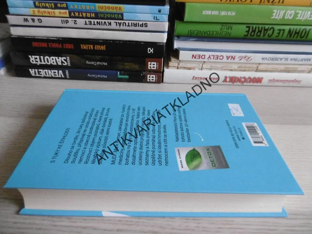ZHUBNI DÍKY TUKŮM, MARK HYMAN, **an