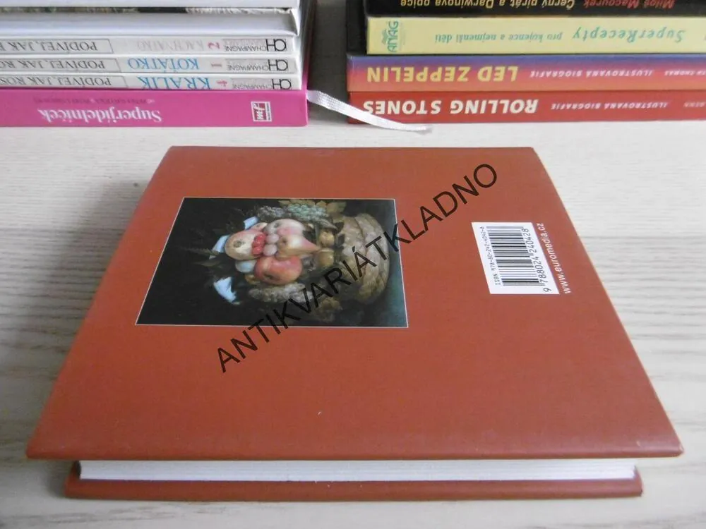 ARCIMBOLDO, **an