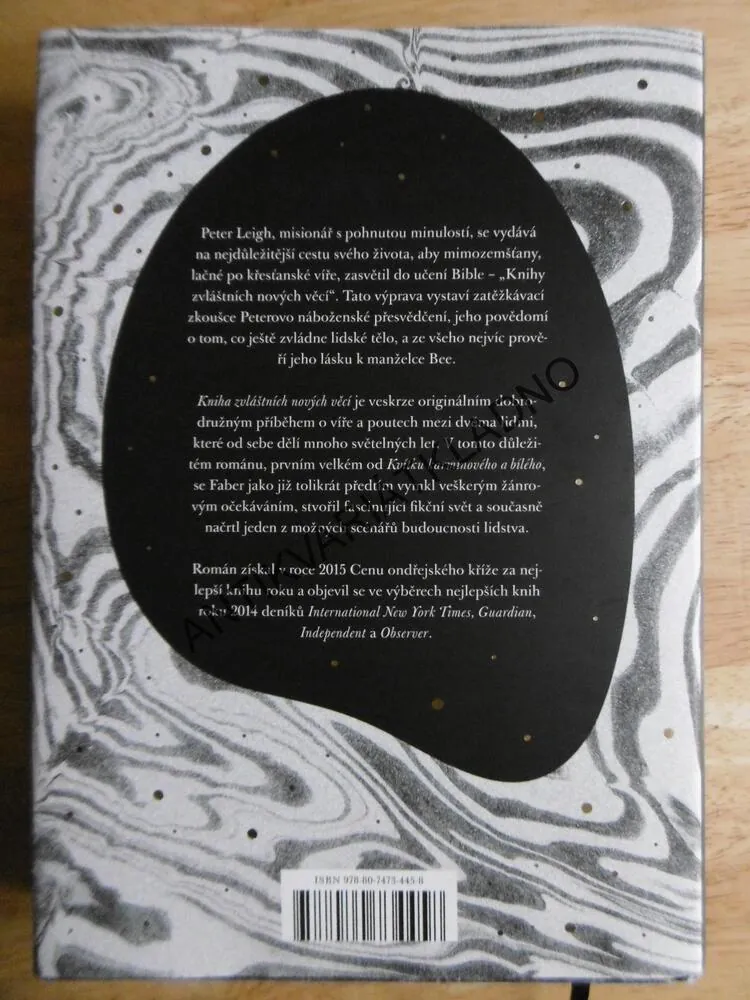 KNIHA ZVLÁŠTNÍCH NOVÝCH VĚCÍ, MICHEL FABER, **an