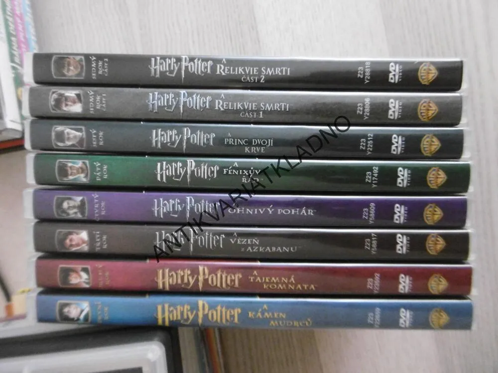 HARRY POTTER, CELÁ SÉRIE 16 DVD, 8 OBALŮ, DVOUDISKOVÉ VERZE, DVD FILM